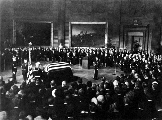 Photo: President Nixon Delivers a Eulogy in the Rotunda.